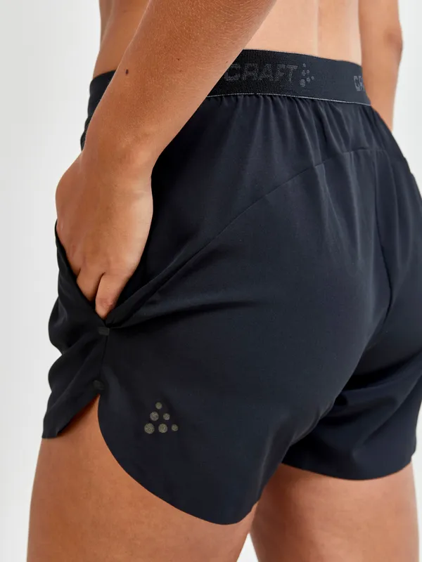 1910759-999000_ADV Essence 5-Inch Stretch Shorts W_Closeup3.jpg
